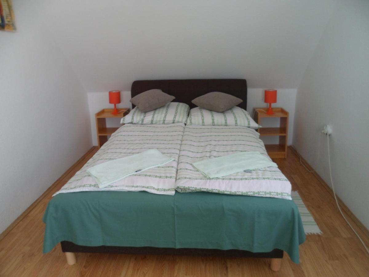 Makai Apartman Hotel Hajduszoboszlo Luaran gambar